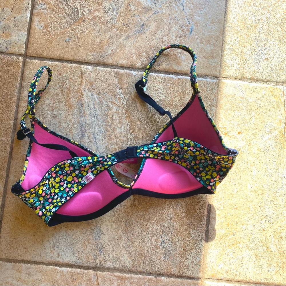 Victoria’s Secret Bra